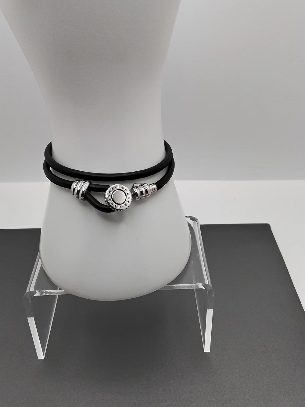 Authentic Pandora Black Double Leather Bracelet - Retired - EUC